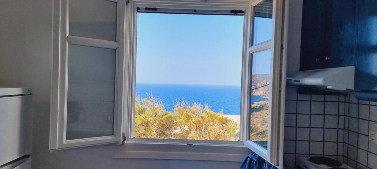 Syros Apartments Suites Chryssonisos Kini מראה חיצוני תמונה