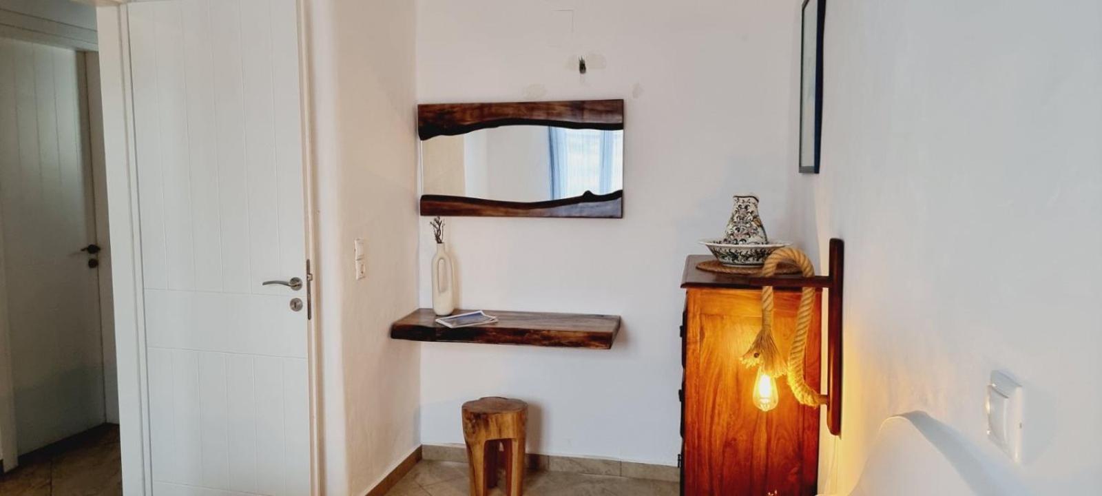 Syros Apartments Suites Chryssonisos Kini מראה חיצוני תמונה