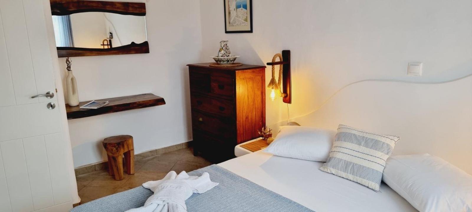 Syros Apartments Suites Chryssonisos Kini מראה חיצוני תמונה
